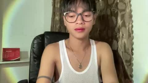 Snapshot of chichay_addams chatting on 10/12/25, 12:15 Addams online show from 10/12/25, 12:15