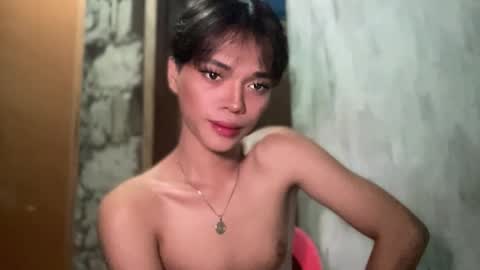 Snapshot of chichay_addams chatting on 11/09/25, 03:43 Addams online show from 11/09/25, 03:43