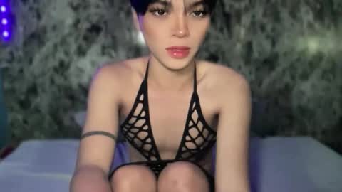 Snapshot of chichay_addams chatting on 11/28/25, 06:10 Addams online show from 11/28/25, 06:10