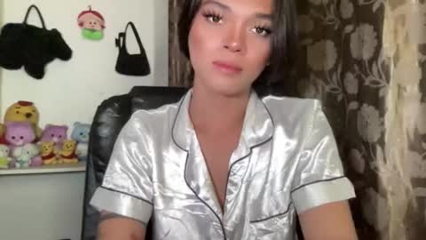 Snapshot of chichay_addams chatting on 06/11/26, 04:16 Addams online show from 06/11/26, 04:16
