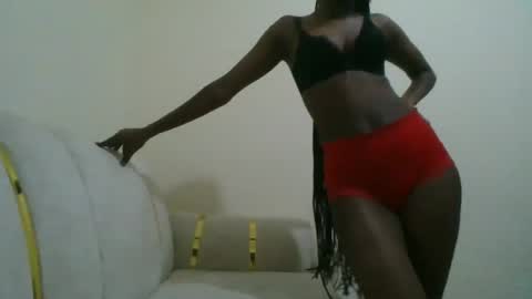 Snapshot of chickymuse chatting on 07/17/26, 08:43 Chickymuse online show from 07/17/26, 08:43