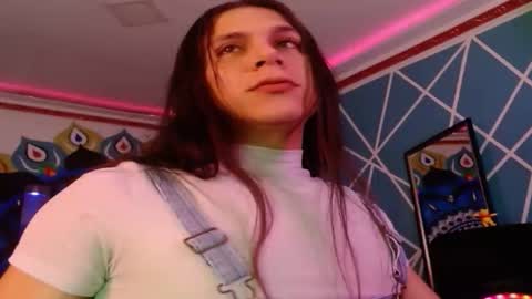 chico_explosivo online show from 12/01/25, 01:21