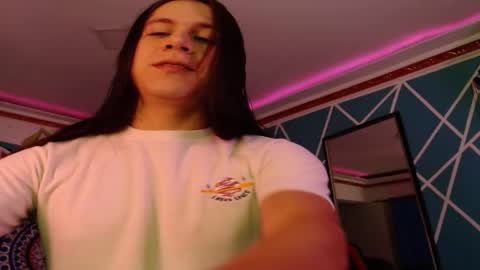 chico_explosivo online show from 12/16/25, 02:49