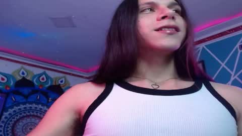 Snapshot of chico_explosivo chatting on 04/25/26, 02:25 chico_explosivo online show from 04/25/26, 02:25