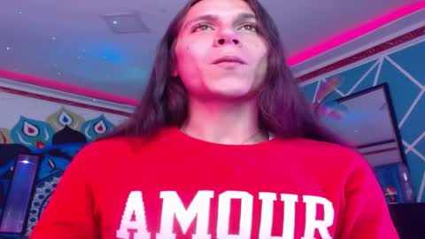Snapshot of chico_explosivo chatting on 05/04/26, 01:34 chico_explosivo online show from 05/04/26, 01:34