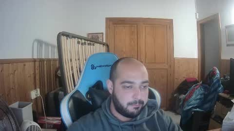 chicomallorca96 online show from 03/02/25, 05:47