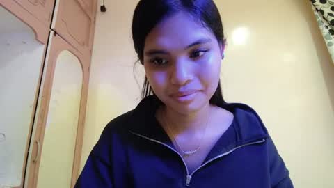 Snapshot of chictemptation_ chatting on 06/29/26, 10:15 CRISTINE3. online show from 06/29/26, 10:15