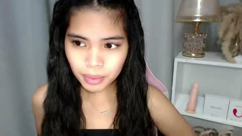 Snapshot of chictemptation_ chatting on 07/08/26, 11:09 CRISTINE3. online show from 07/08/26, 11:09