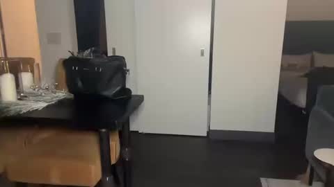 ChiGuy841 online show from 12/28/24, 04:41