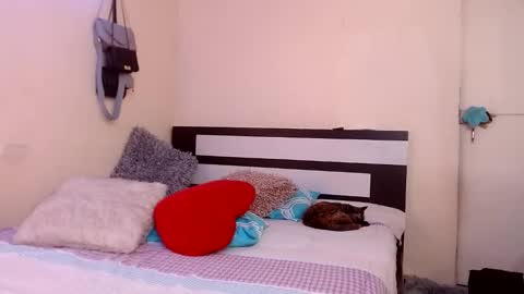 Snapshot of chikandela chatting on 11/24/25, 09:14 Valentina online show from 11/24/25, 09:14