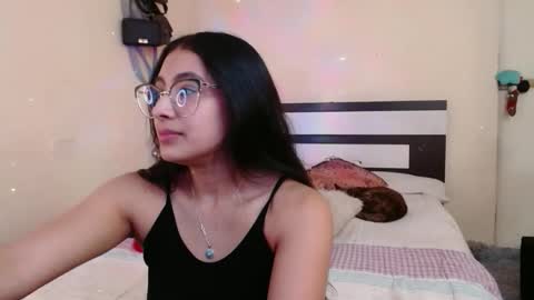 Snapshot of chikandela chatting on 03/10/26, 08:58 Valentina online show from 03/10/26, 08:58