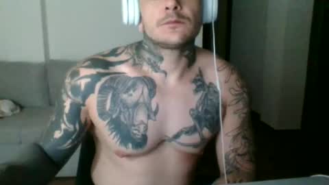 Snapshot of chikoink43 chatting on 12/08/24, 04:14 chikoink43 online show from 12/08/24, 04:14