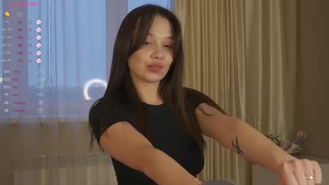 Nicole online show from 12/17/25, 05:46