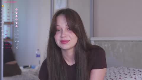 Nicole online show from 06/26/26, 04:50