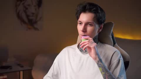 Rick online show from 10/20/25, 07:03