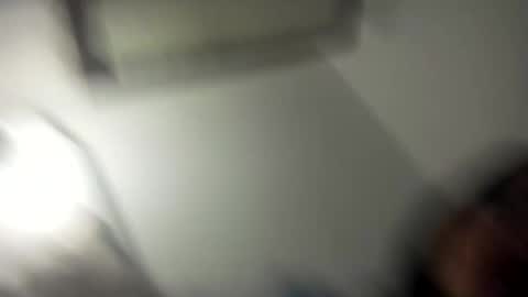 Snapshot of chillwithcamii chatting on 09/25/25, 01:20 yoursensualparadise online show from 09/25/25, 01:20