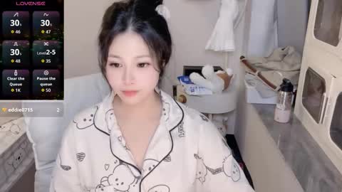 chillybb114 online show from 03/18/26, 06:00