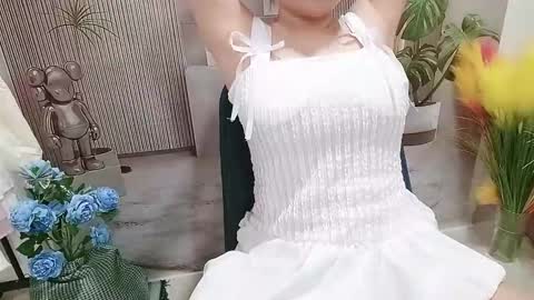 Snapshot of chillylove chatting on 10/19/25, 12:44 Jani online show from 10/19/25, 12:44