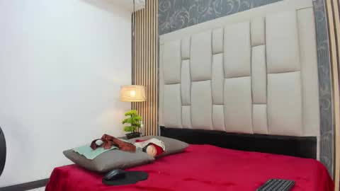 chimi88 online show from 01/16/25, 02:19