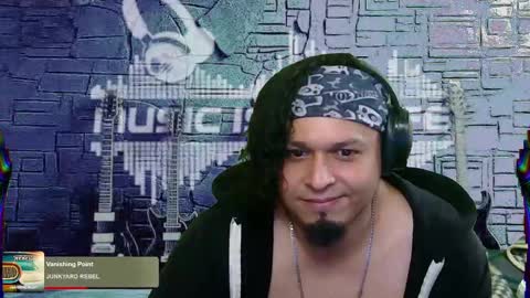 Enrique online show from 03/02/25, 02:43