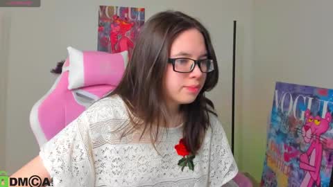 chio_mio online show from 02/25/25, 10:15