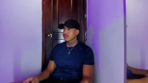 Snapshot of chirshot21_ chatting on 07/18/26, 12:31 Chris online show from 07/18/26, 12:31