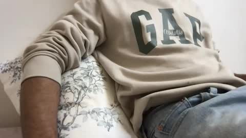 Snapshot of chirumiru123 chatting on 03/31/26, 05:35 chirumiru123 online show from 03/31/26, 05:35