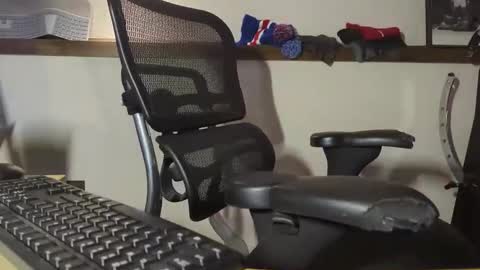 chitownburb online show from 01/19/25, 06:20