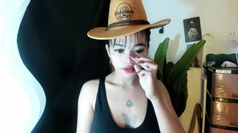 Snapshot of chixies_ladies chatting on 07/25/26, 08:45 chixies_ladies online show from 07/25/26, 08:45