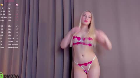 Chloe online show from 02/19/26, 03:57