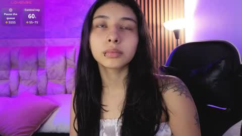 Snapshot of chloe_bluee_ chatting on 04/18/26, 11:03 chloe_bluee_ online show from 04/18/26, 11:03