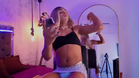 Chloe online show from 07/13/26, 07:16