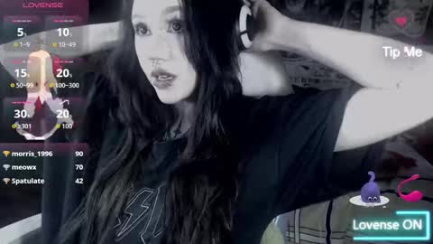 Snapshot of chloe_crystall_killer chatting on 03/08/26, 02:04 chloe_crystall_killer online show from 03/08/26, 02:04