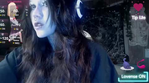 Snapshot of chloe_crystall_killer chatting on 04/30/26, 09:59 chloe_crystall_killer online show from 04/30/26, 09:59