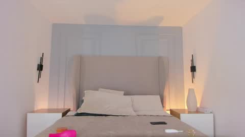 Snapshot of chloe_dee_ chatting on 04/21/26, 11:38 Chloe online show from 04/21/26, 11:38