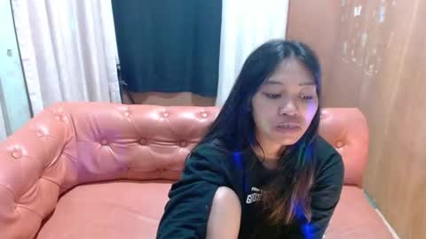 Snapshot of chloe_harlot chatting on 12/15/25, 09:41 chloe and harlot online show from 12/15/25, 09:41