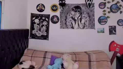 chloe_kisses online show from 09/09/25, 11:10