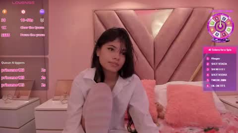 Chloe online show from 05/15/26, 11:45