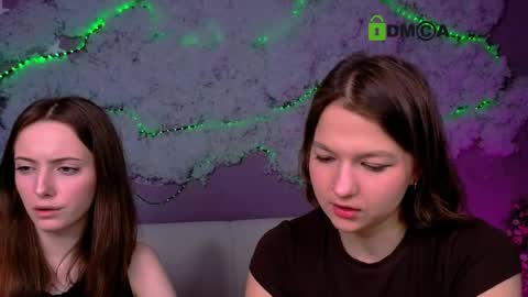 chloe_ley online show from 05/15/26, 07:21