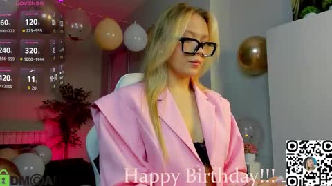 Snapshot of chloe_lov_ chatting on 10/27/25, 01:31 Chloe Lov GTM2 Mon Tue Thu Sat Sun 0400am - 1030m online show from 10/27/25, 01:31