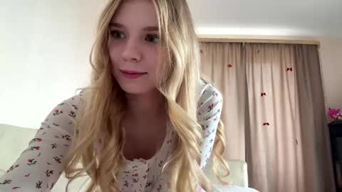 hloe online show from 04/03/26, 11:08