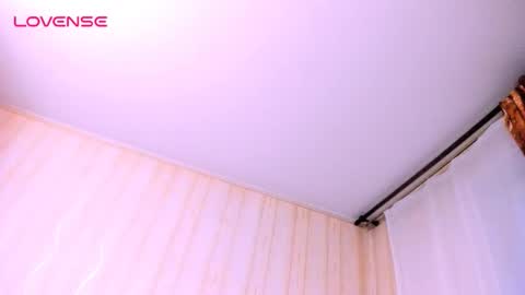 Snapshot of chloe_wifey chatting on 03/02/26, 04:14 chloe wifey online show from 03/02/26, 04:14