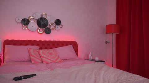 Snapshot of chloebright chatting on 01/29/25, 09:39 chloebright online show from 01/29/25, 09:39