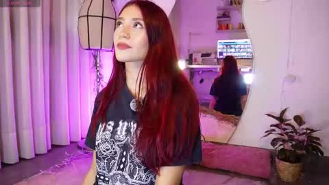 Snapshot of chloebritto chatting on 02/22/26, 08:29 cloe online show from 02/22/26, 08:29