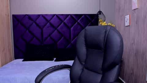 Snapshot of chloecampbell03 chatting on 10/26/25, 03:29 chloecampbell03 online show from 10/26/25, 03:29