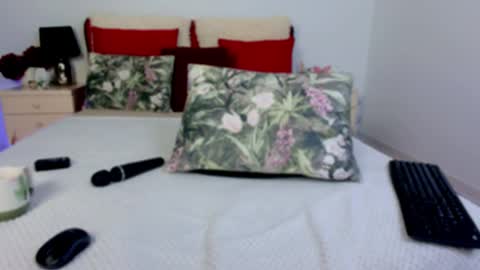 Snapshot of chloecheryy chatting on 03/12/26, 05:57 Chloe online show from 03/12/26, 05:57