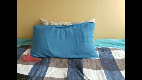 Snapshot of chloechrome chatting on 12/19/24, 06:45 Chloe Chrome online show from 12/19/24, 06:45