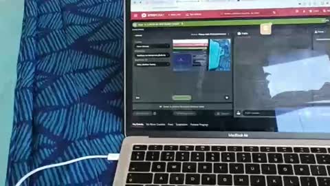 Snapshot of chloechrome chatting on 03/08/25, 08:55 Chloe Chrome online show from 03/08/25, 08:55