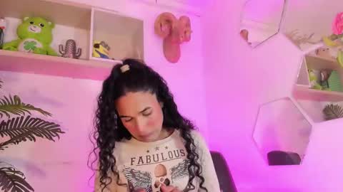 Chloe  online show from 02/21/25, 08:49