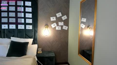 chloee white online show from 03/01/26, 09:44